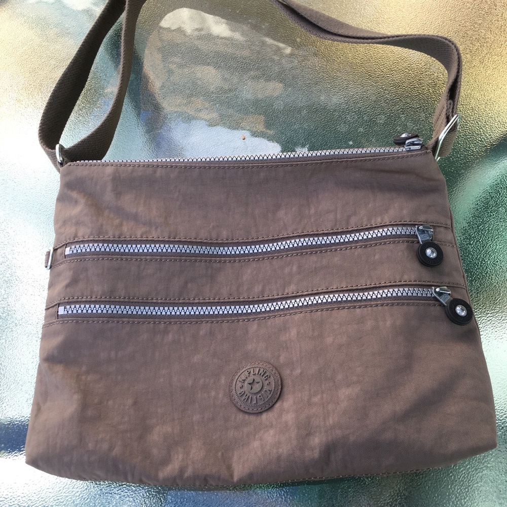 (SOLD) Kipling Alvar Crossbody